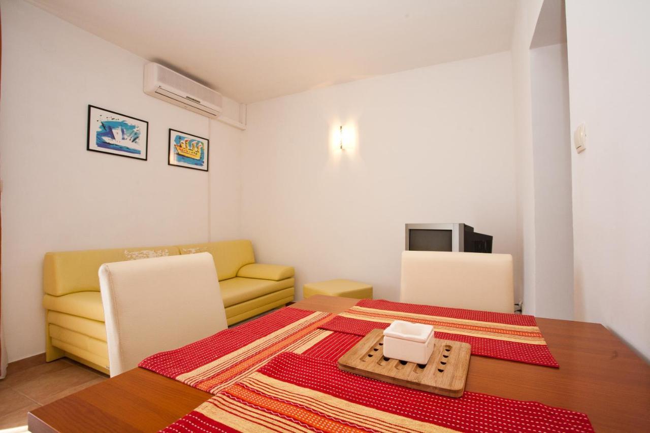 Apartments Glibo Near The Sea And Town Center! クルク エクステリア 写真