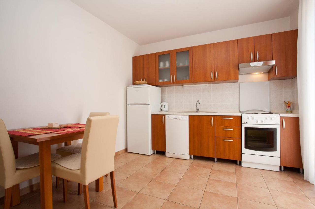 Apartments Glibo Near The Sea And Town Center! クルク エクステリア 写真